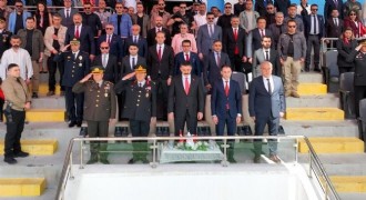 Tunceli Valisi Tekbıyıkoğlu merkeze alındı